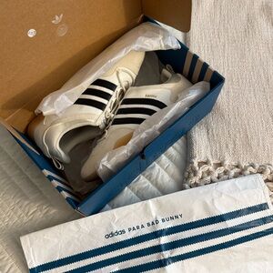 NIB Bad Bunny Adidas ballerinas unisex.